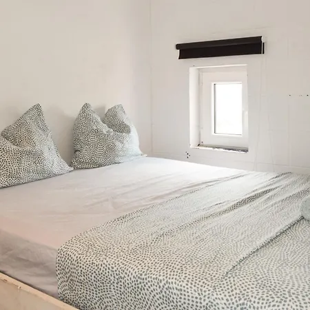 Guest house Olympo Shared Flat With Amazing River View Lisbon