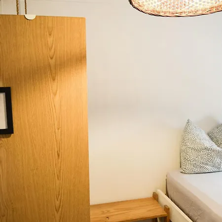 Olympo Shared Flat With Amazing River View * Lisbon
