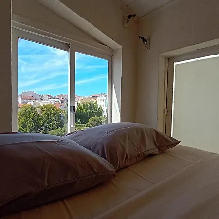 Pensjonat Olympo Shared Flat With Amazing River View Lizbona