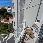 Olympo Shared Flat With Amazing River View Гостевой дом *