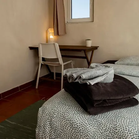 Olympo Shared Flat With Amazing River View * Lisboa
