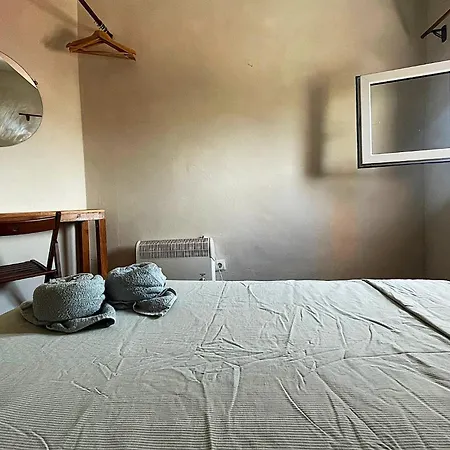 Vendégház Olympo Shared Flat With Amazing River View *